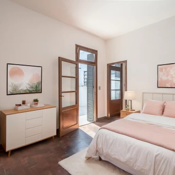 VENTA - PH TIPO CASA - 4 AMBIENTES - REFACCIONADO - PATIO - PARQUE AVELLANEDA