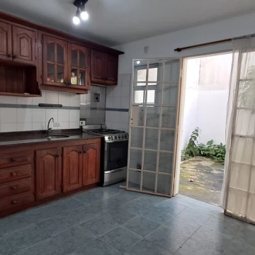 SIN EXPENSAS PH en venta c/cochera, patio, terraza techada en Villa Urquiza