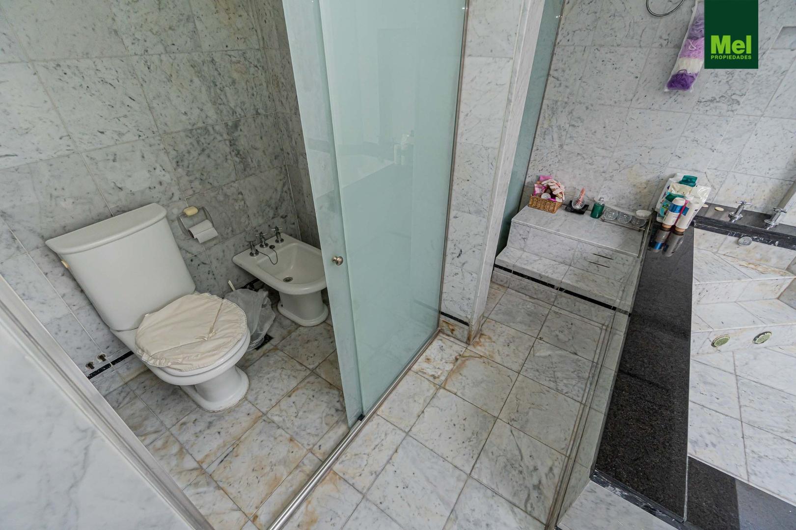 image 32