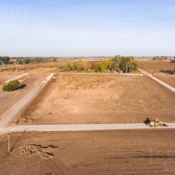 Venta. Terreno 1500m2. Financiación total hasta 60 cuotas. Barrio Parque Robles II. Entrada ruta 192