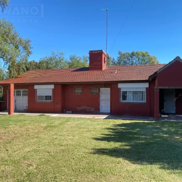 Venta Casa 3 dormitorios. Parque Sakura. Exaltacion de la Cruz. Apto Credito.