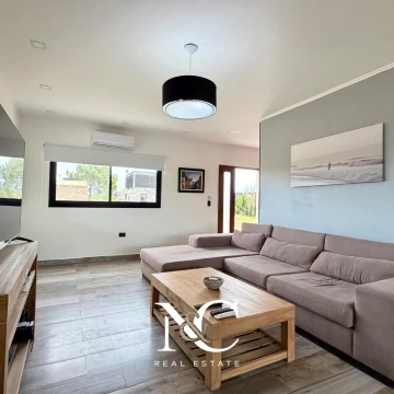Casa en venta en Costa Esmeralda 4 amb piscina