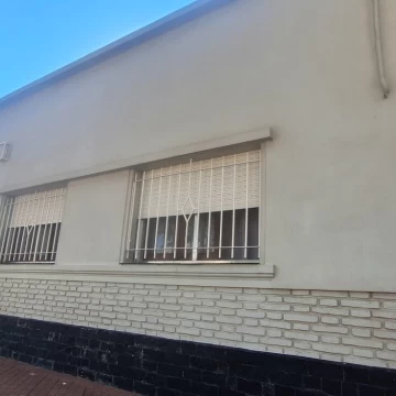 Casa de 3 Dormitorios  en Venta