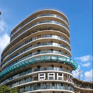 VENTA | Monoambiente con balcón vista abierta al frente – San Cristóbal