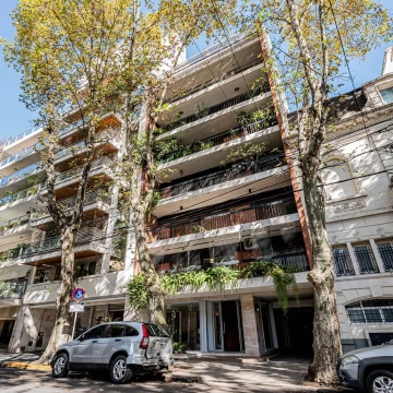 Triplex | Venta Belgrano | En zona de embajadas