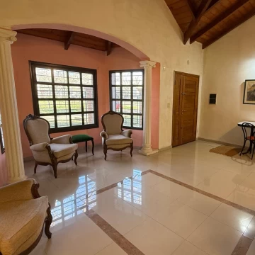 Venta de Casa en Ricardone centro