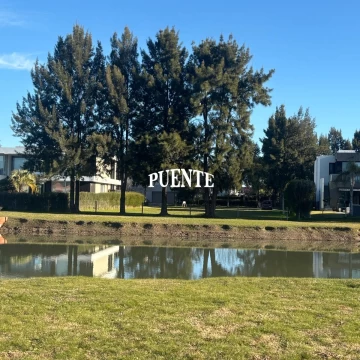 Terreno  a la Laguna en venta en El Principado