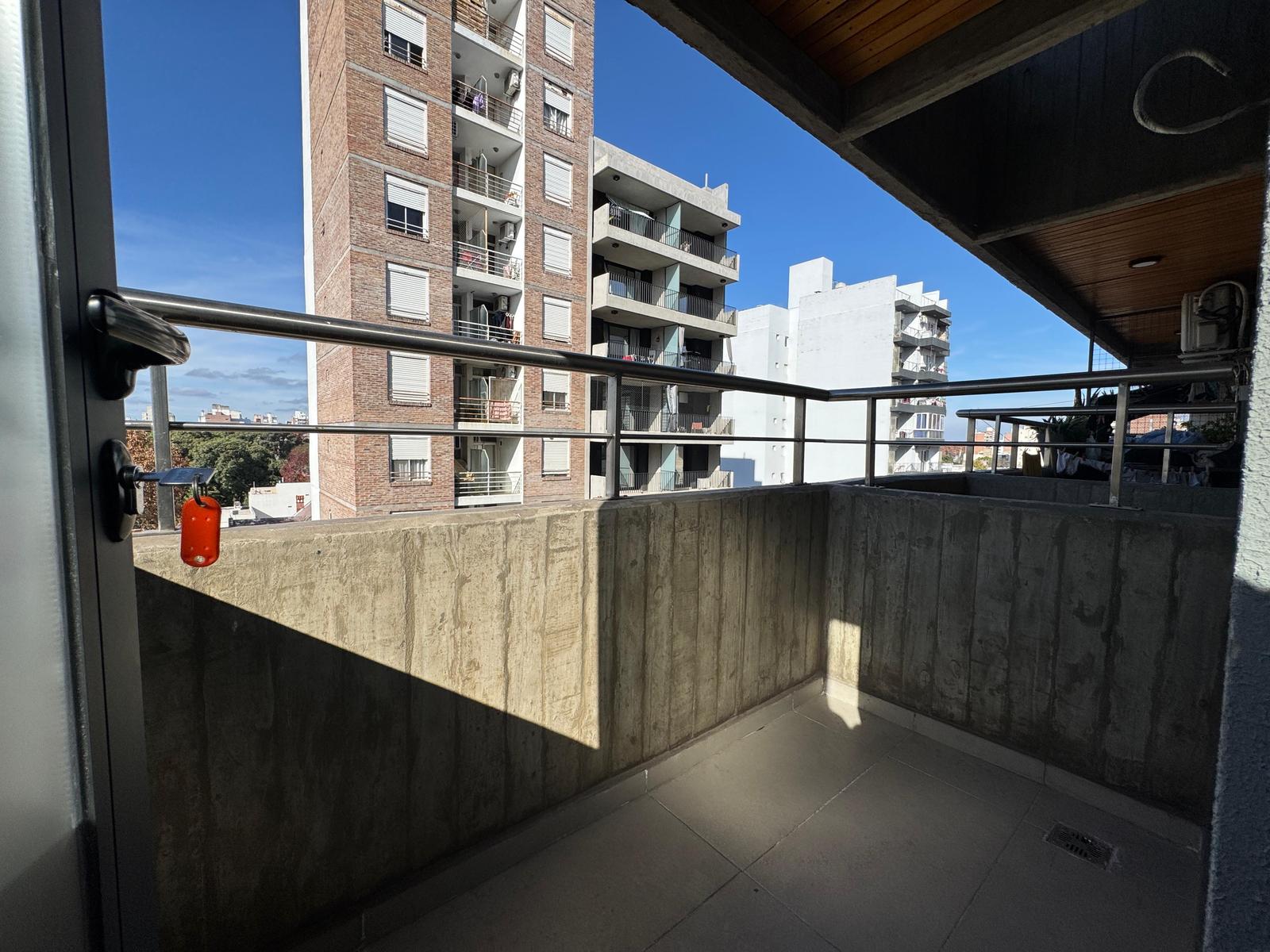 Departamento en venta de 2 dormitorios  Rosario Echesortu