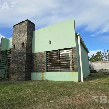 Casa en Camino del Exodo y Garibaldi