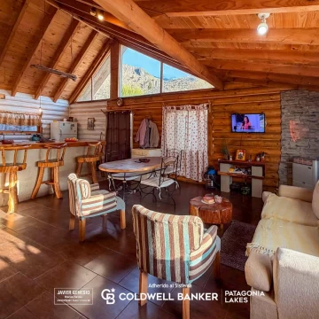 VENTA Casa de 80 m² cubiertos sobre un lote de 200 m², en San Martin De Los Andes, HUIHUI 354.
