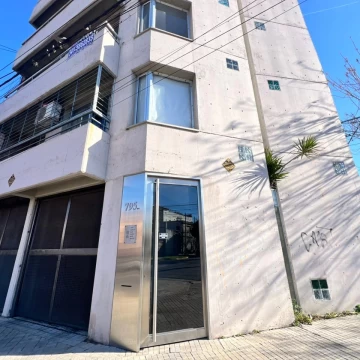 Alquiler Departamento Rosario 1 Dormitorio  Arroyito 2 balcones luminoso