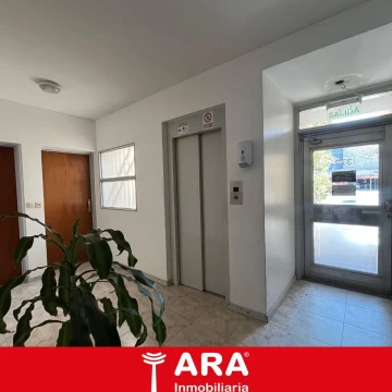 Departamento en Planta Baja con cochera