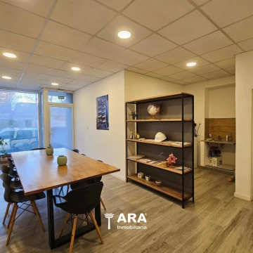 Venta Oficina Comercial en Cipolletti Centro