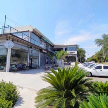 Locales venta alquiler, paseo dino Manzanares Pilar