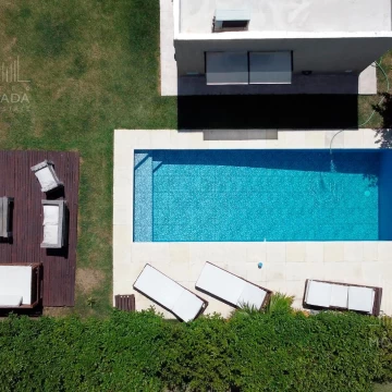 Venta Casa en Barrio cerrado San Ramón, Pilar del Este 4 ambientes con pileta