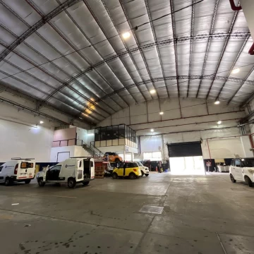 Depósito en Alquiler - 2800m2 - Distrito Tecnologico - Parque Patricios