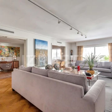 Departamento en Venta en Recoleta 4 dormitorios con balcon aterrazado