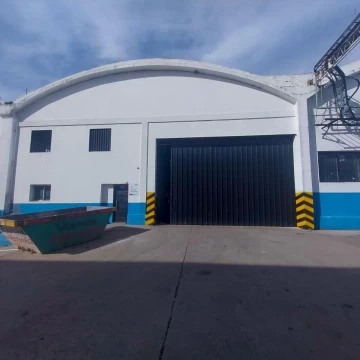 ALQUILER Nave Industrial 3000m2 en predio Hurlingham