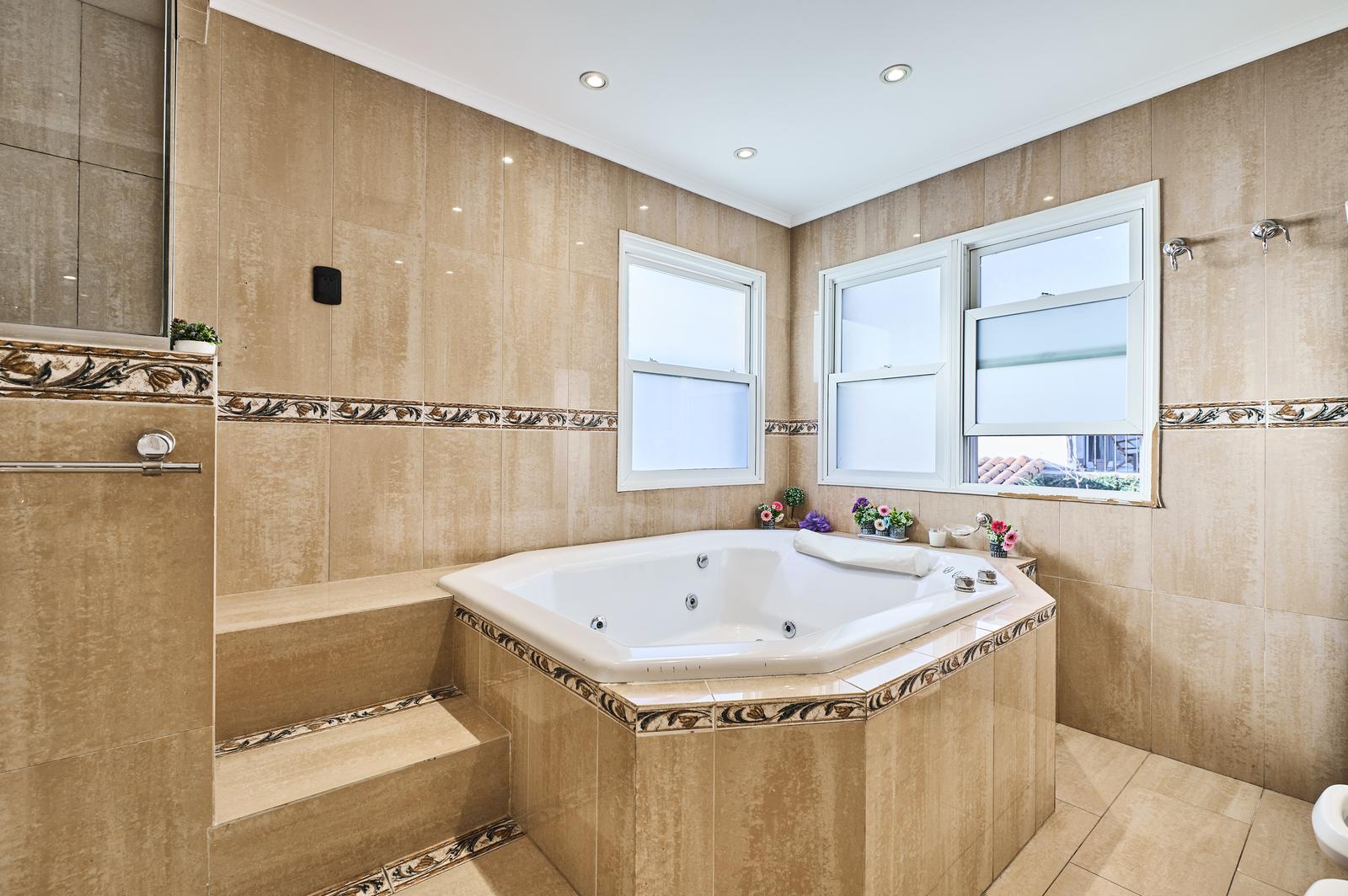 Jacuzzi