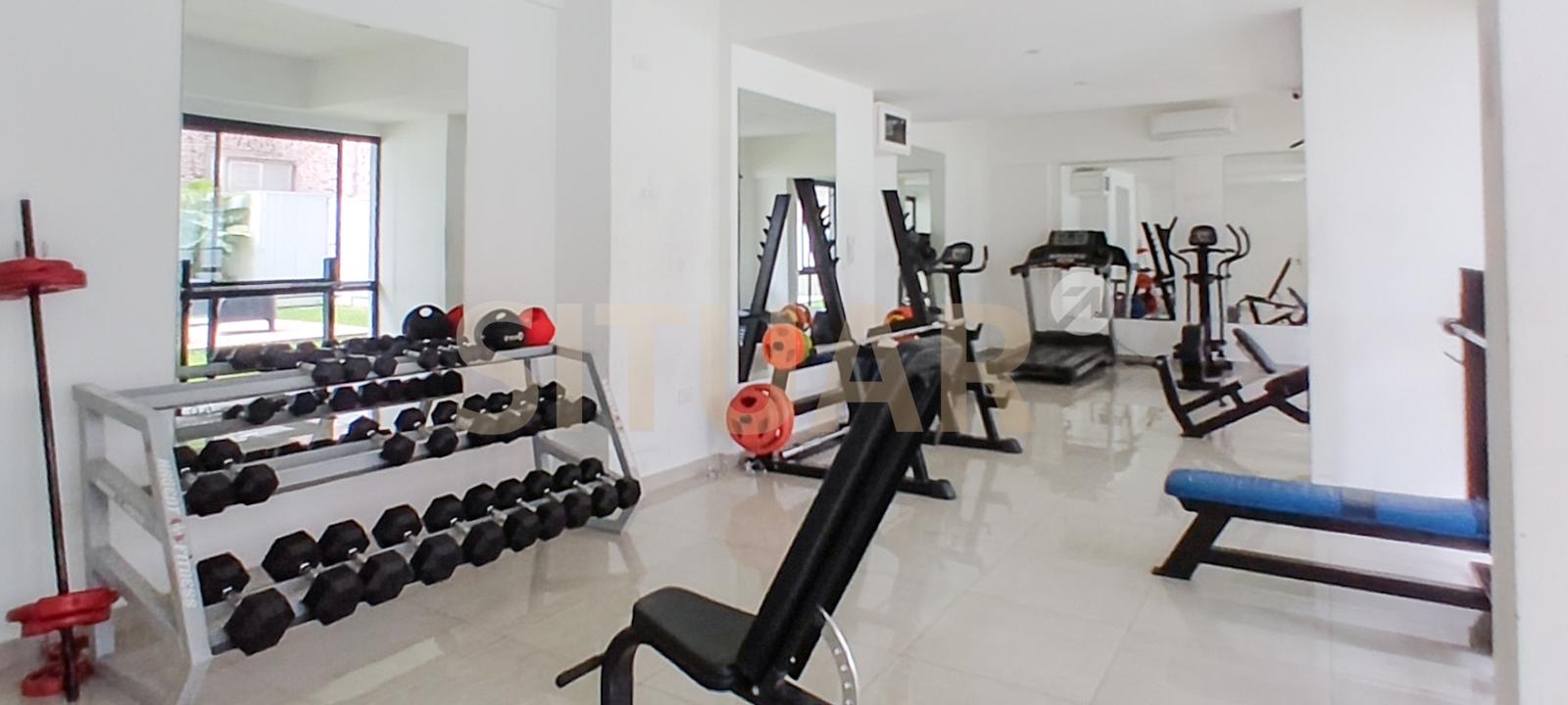 Gym completamente equipado