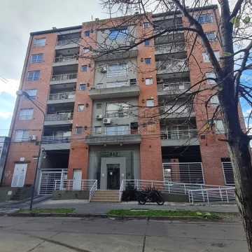 Departamento Alquiler en Saenz Peña 900