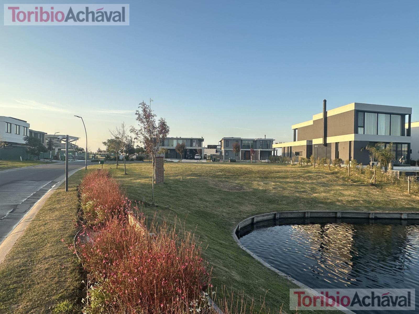 lote-los-puentes-al-agua-en-esquina13