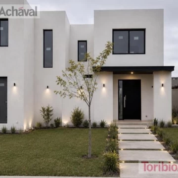 Excelente casa en el Barrio Santa Ana