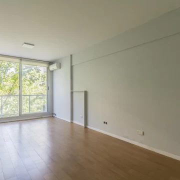 Monoambiente Apto Profesional en  alquiler  Villa Urquiza (Limite Parque Chas)