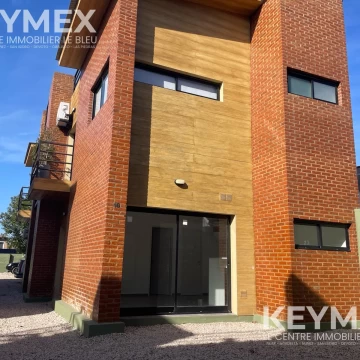 Venta Departamento 2 ambientes  con cochera en Complejo Villa Charata