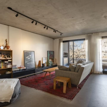 Venta Departamento 3 ambientes, 2 baños, toilette, con balcón terraza y cochera en Nuñez