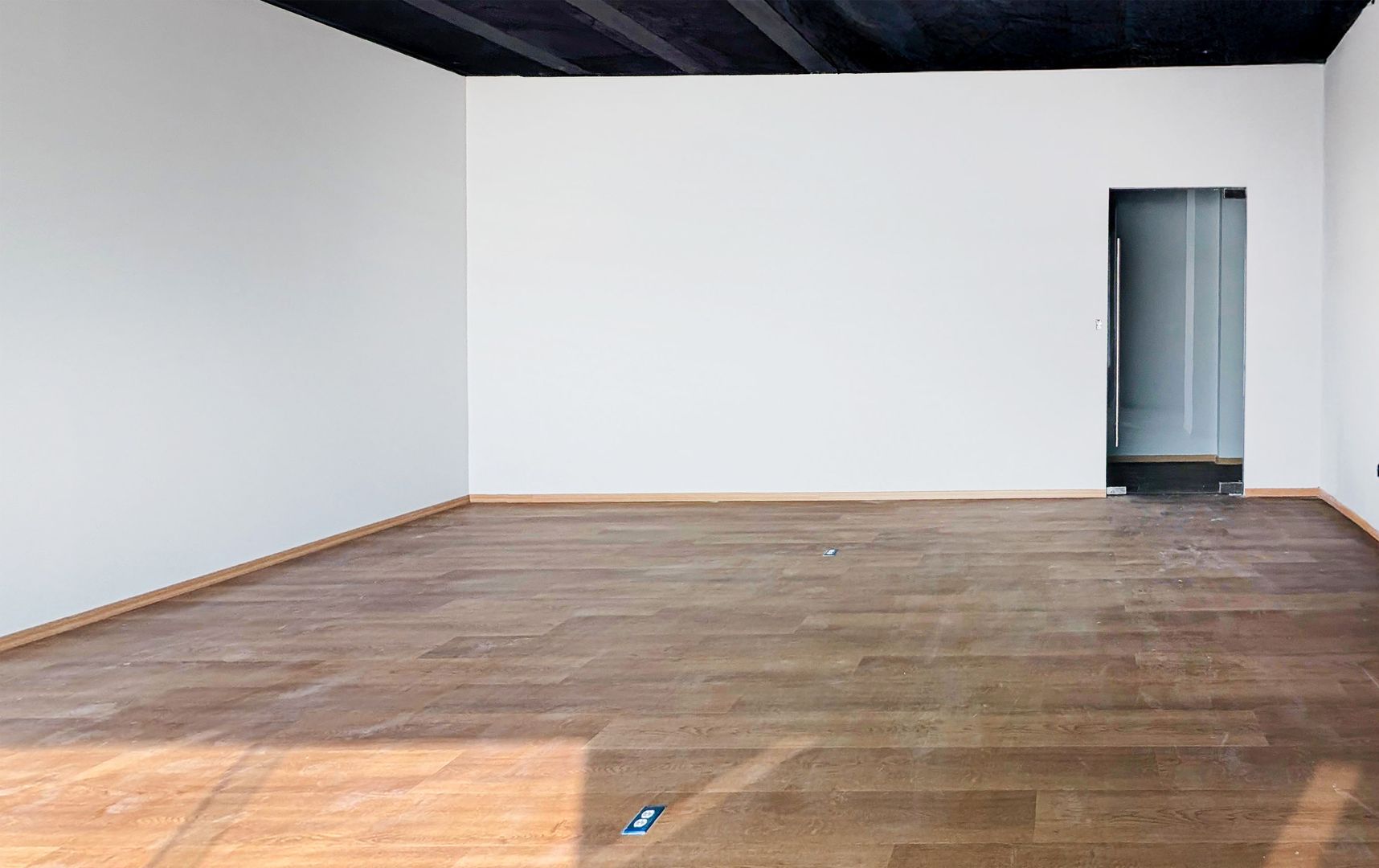 Oficina 50m2 Retocada-07.jpg