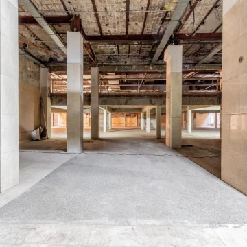Local comercial en venta a refaccionar , en el barrio de San  Nicolas