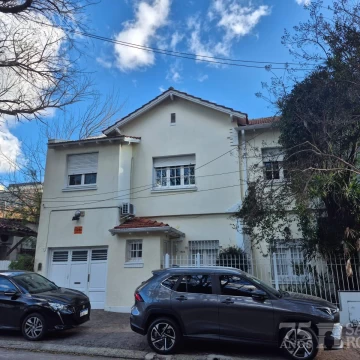 Casa 4 ambientes en Olivos