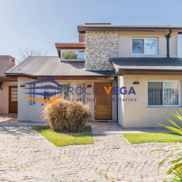 Casa en venta en Country Banco Provincia, Francisco Alvarez