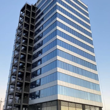 VENTA | OFICINA PREMIUM DE 63 m² | PISO ALTO | OFFICE TOWER ESCOBAR