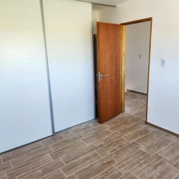 VENTA DUPLEX 2 DORMITORIOS EN DOCTA