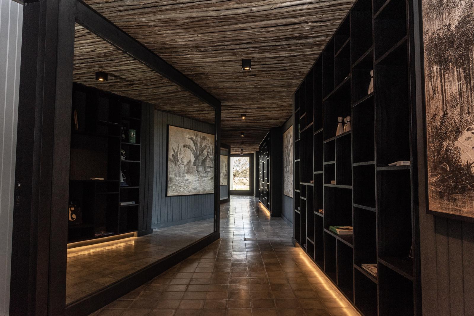 Pasillo a suites matrimoniales