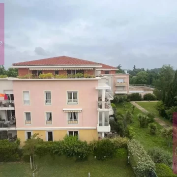 Departamento CAVAILLON T4 DERNIER ETAGE TERRASSE