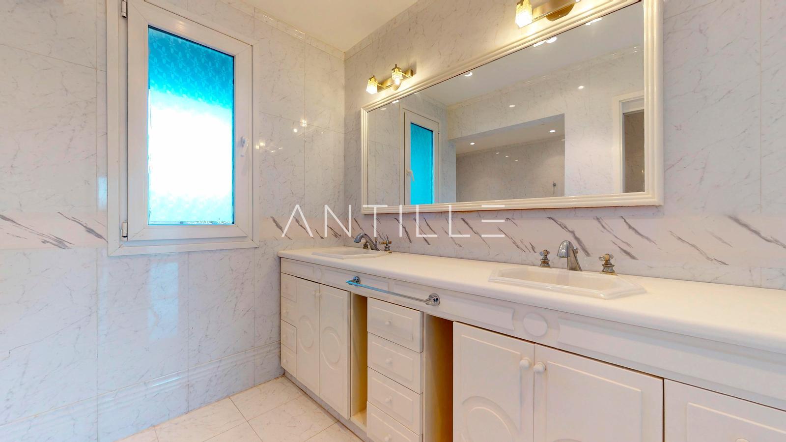 BAÑO CASA EN VENTA EN ABRIL CLUB DE CAMPO, HUDSON