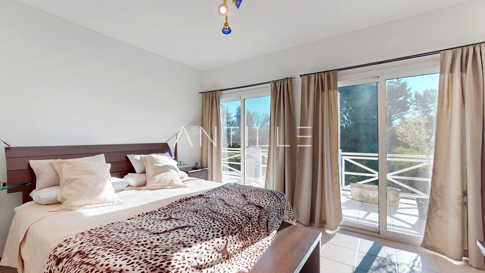 DORMITORIO CASA EN VENTA EN ABRIL CLUB DE CAMPO, HUDSON