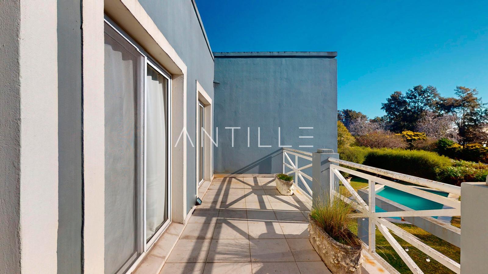 BALCON CASA EN VENTA EN ABRIL CLUB DE CAMPO, HUDSON