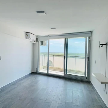 Loft con vista franca al río y amenities