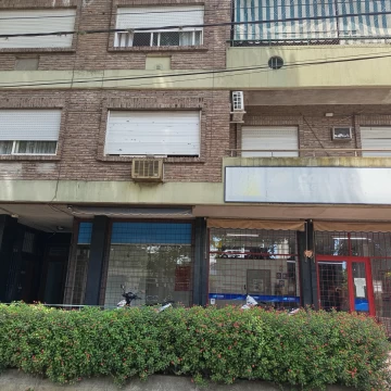 Dpto Dos dormitorios sobre Bv. Rondeau 1100