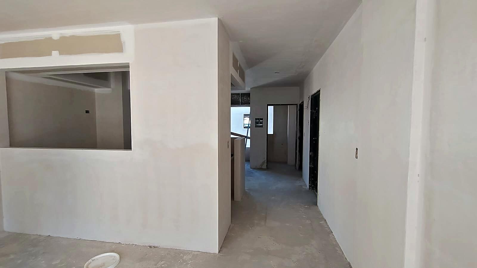 en obra