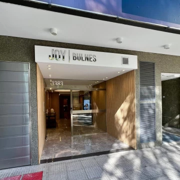 Departamento monoambiente divisible en alquiler AMOBLADO luminoso con balcon 