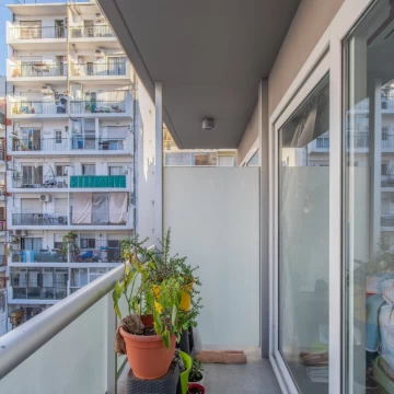 Venta. Monoambiente con balcon en Recoleta.