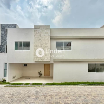 CASA EN VENTA EN EL SERENO RESIDENCIAL, ZONA SAN PEDRO CHOLULA