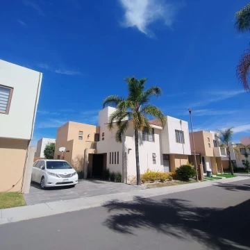 Casa en venta en Puerta Real Querétaro