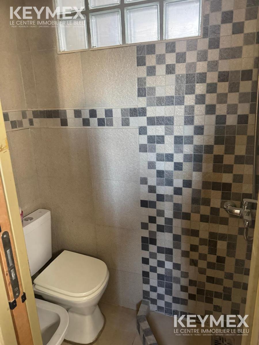 BAÑO EN P.A.