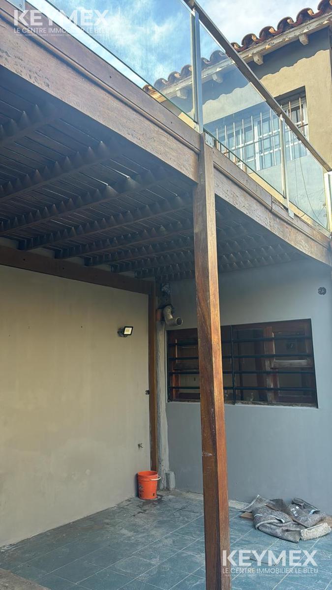 SEMICUBIERTO DECK